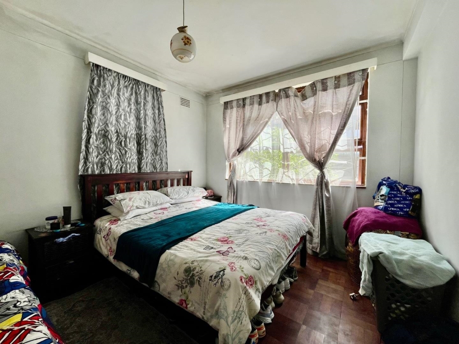 1 Bedroom Property for Sale in Wynberg Western Cape